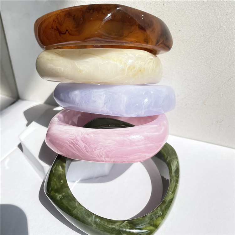 European and American Fashion New Marble Pattern Acrylic Bracelet Special-Shaped Resin Square Round Bracelet Cross-Border Wholesale