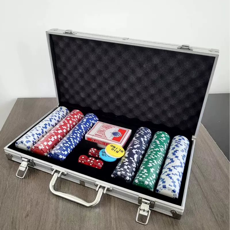 Набор фишек покера Texas Hold'em, алюминиевая коробка, чипы и кости, опции 25–500 шт