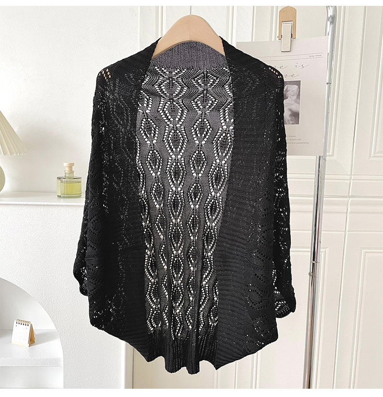 Women's Sweet Solid Color Knit Shawl display picture 5