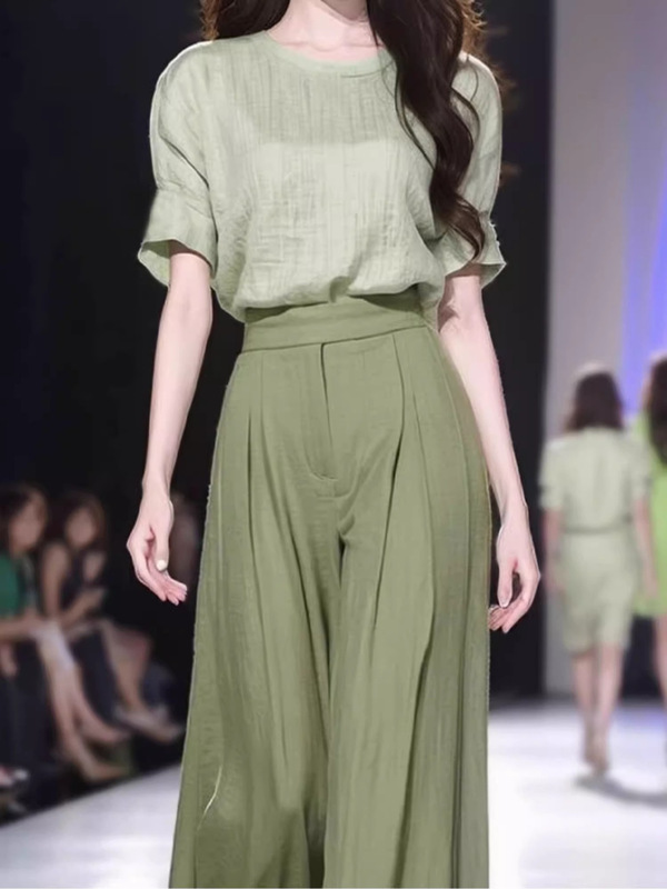 2025年夏服、緑の半袖シャツとワイドパンツのセット、今年人気の女性用ファッションスーツ|undefined