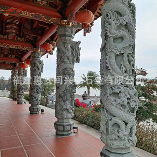Temple bluestone dragon pillar carving temple double dragon play pearl royal panlong pillar Fujian stone carving factory supply wholesale