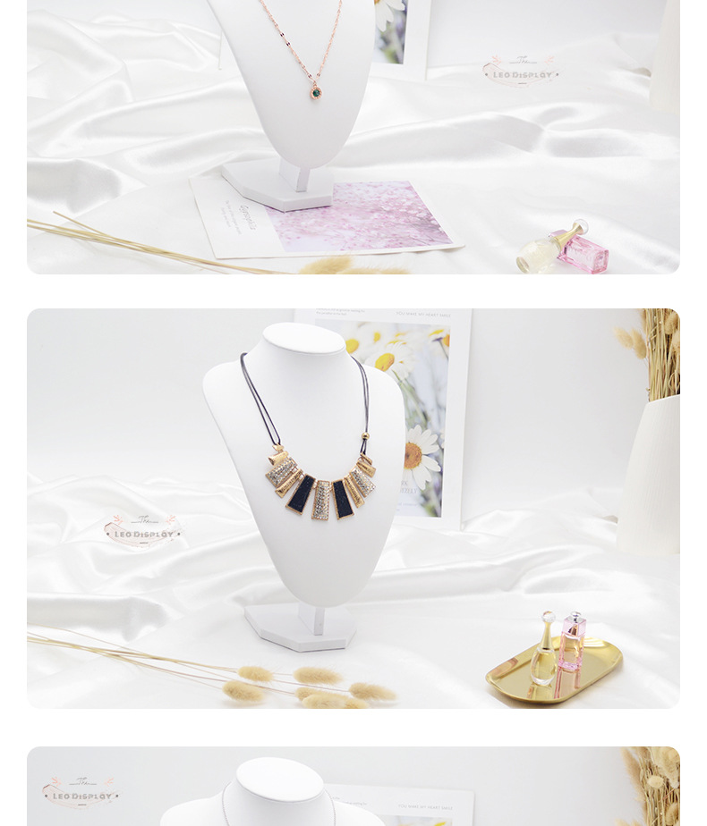 Necklace Display Stand Image 3