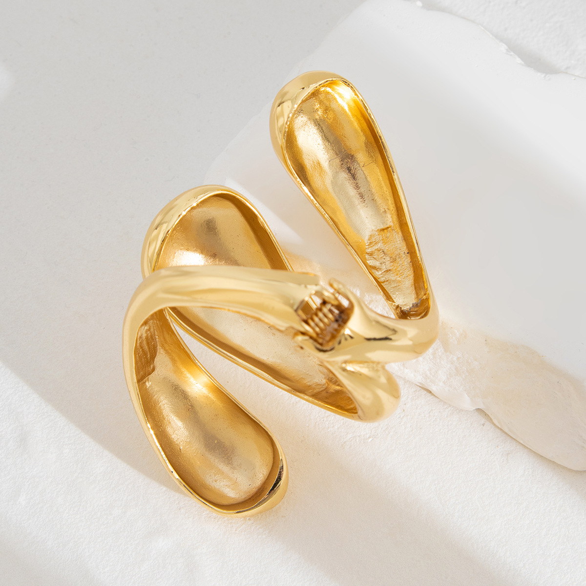 13g Weight Rings, Bracelets Classification 1 Piece Quantity Casual, Party, Street Occasion Alloy Material Solid Color Pattern All Seasons Season Women's Gender Plating Design Cool Style, IG Style Style Gold, Silver Color Cool Style IG Style Solid Color Alloy Plating Women's Rings Bracelets 2