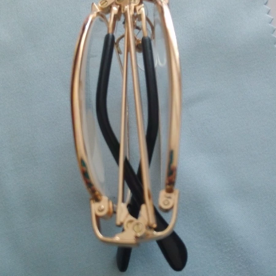 Factory wholesale metal frame glass lens crystal crystal old flower mirror running rivers and lakes old people folding glasses