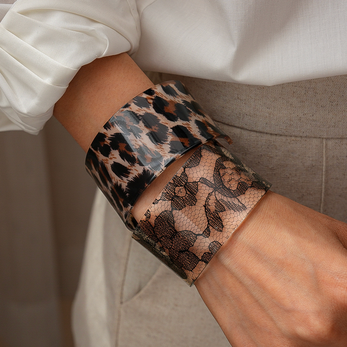 Europa y los Estados Unidos transfronterizos acrílico impresión de leopardo estampado geométrico brazalete de apertura retro nicho de alta calidad joyería