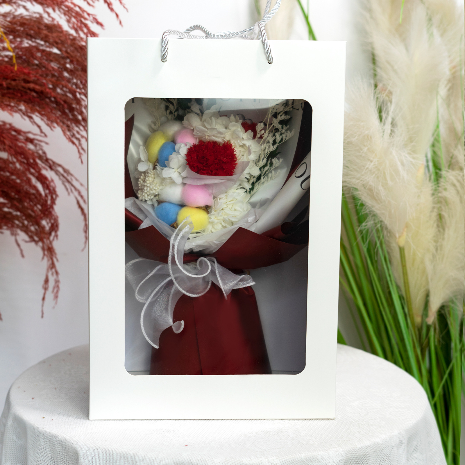 Producto terminado del ramo seco de clavel de flores preservadas con caja de regalo para profesores, madres y ancianos regalo de ramo inmortal de alta gama