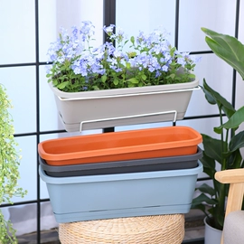 花盆容器;儿童桌椅;园艺工具