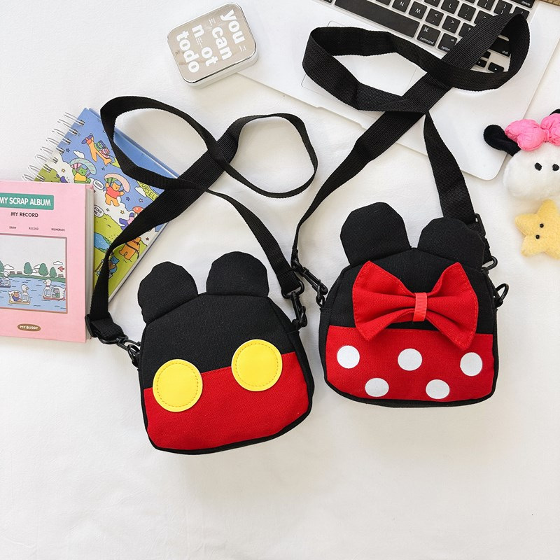 Korean-style cute cartoon canvas bag, children's outdoor coin purse, versatile and fun, suitable for students, casual shoulder bag