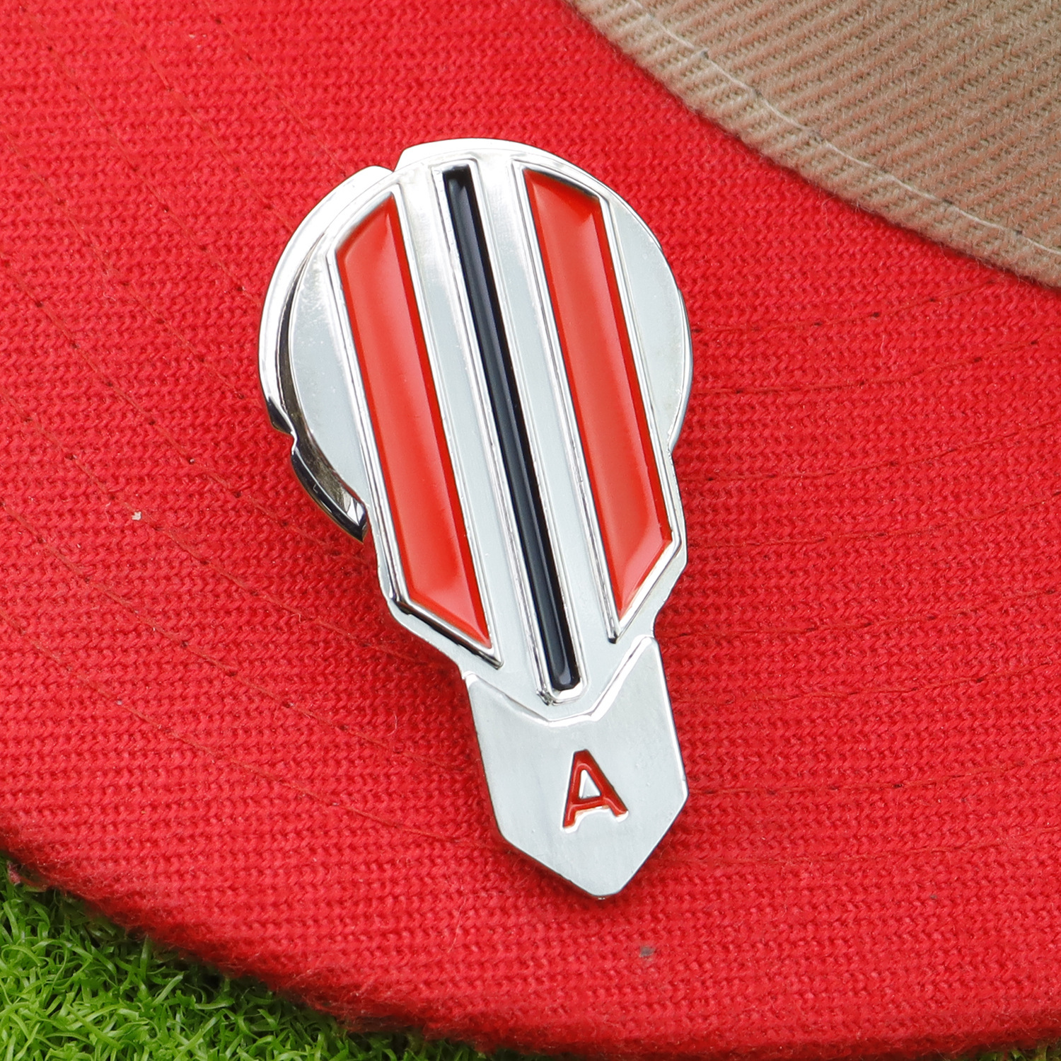 新款高尔夫360度旋转推杆对准工具 多功能金属球标烤漆marker现货