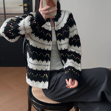 ���߱��ˣ�~�M��һ�У��A�I��ɫ���c�}�Q̓���ֹ��λ�ᘿ��_�� Ů