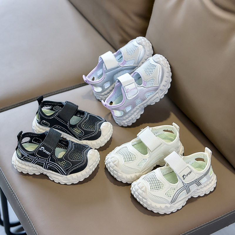 2026 sandalias de verano para niños respirables coreanos zapatos casuales de malla zapatos de playa zapatos deportivos en stock al por mayor image 2
