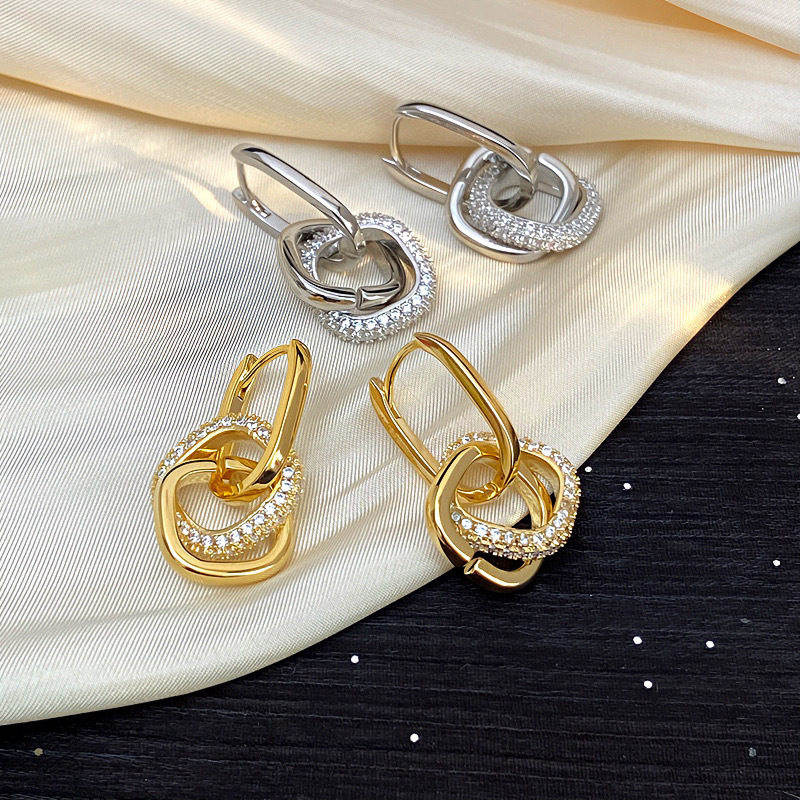 국경 간 빛 럭셔리 기하학적 다이아몬드 차가운 바람 귀걸이 틈새 디자인 마이크로 상감 지르콘 광장 귀 버클 고급 감각 귀걸이