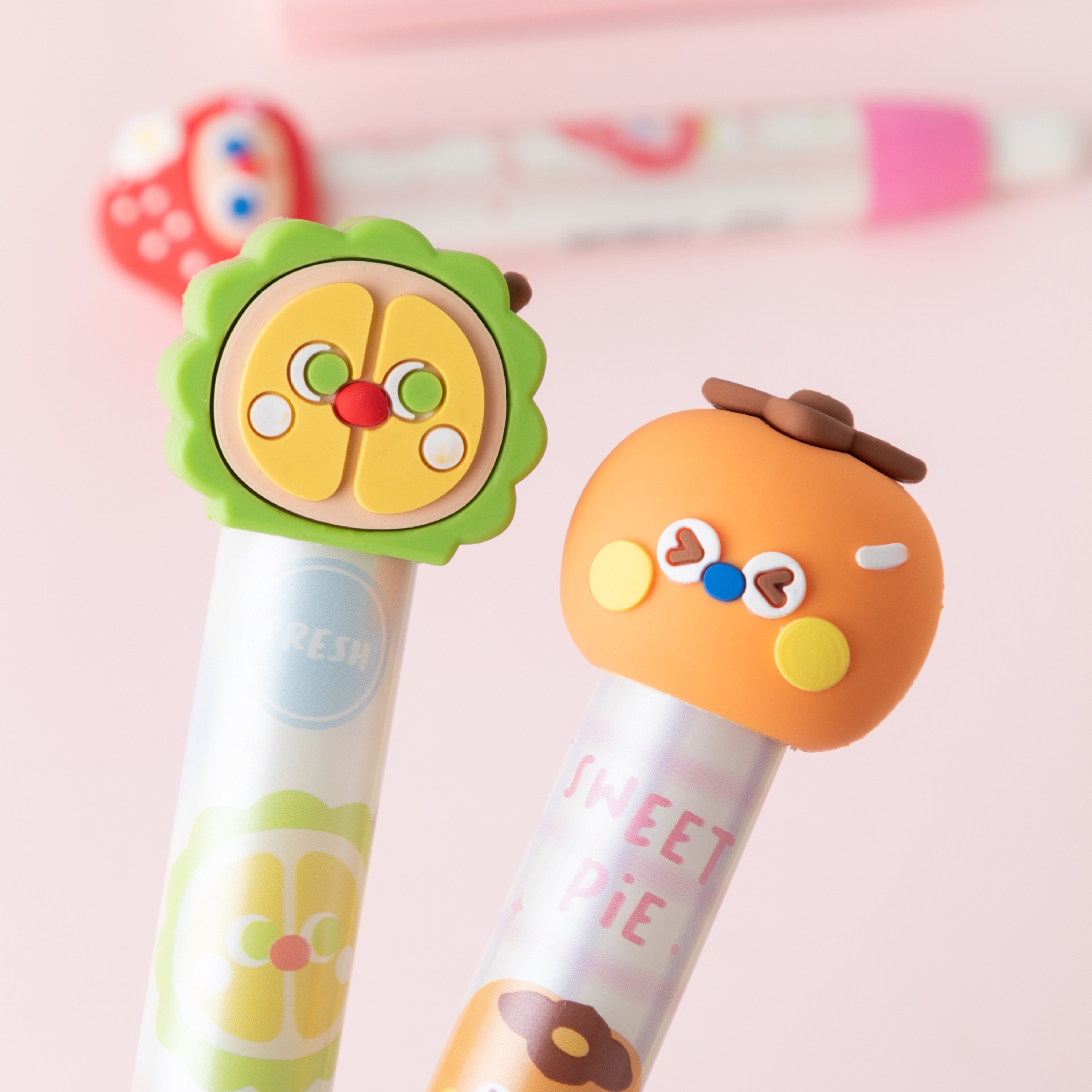 Anillo de frutas de dibujos animados creativos para niños, borrador de prensa, especial para estudiantes de primaria, sin caspa, limpio, sin dejar marcas