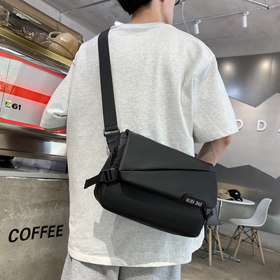 man Satchel Cross border new pattern Simplicity fashion One shoulder college student schoolbag light motion leisure time Messenger The single shoulder bag