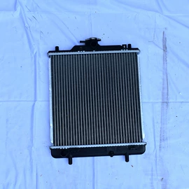 汽车散热器;水箱