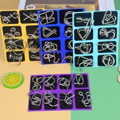 學生益智解扣鐵環8件套成人智力扣高智商解鎖兒童燒腦解環套批發