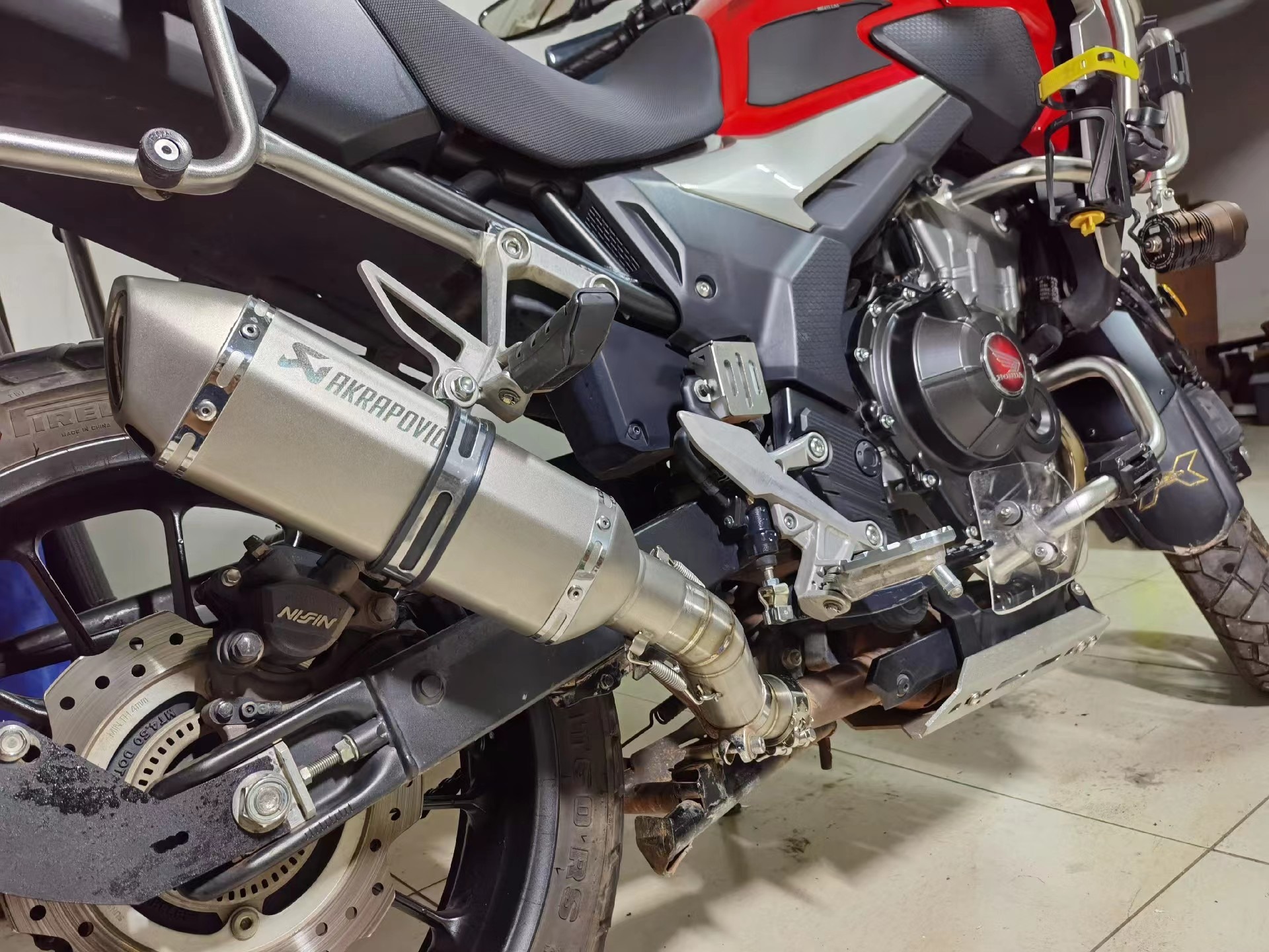 Motorcycle modified exhaust middle section tail throat tail section exhaust stainless steel suitable for CBR500 CB500X CB500F