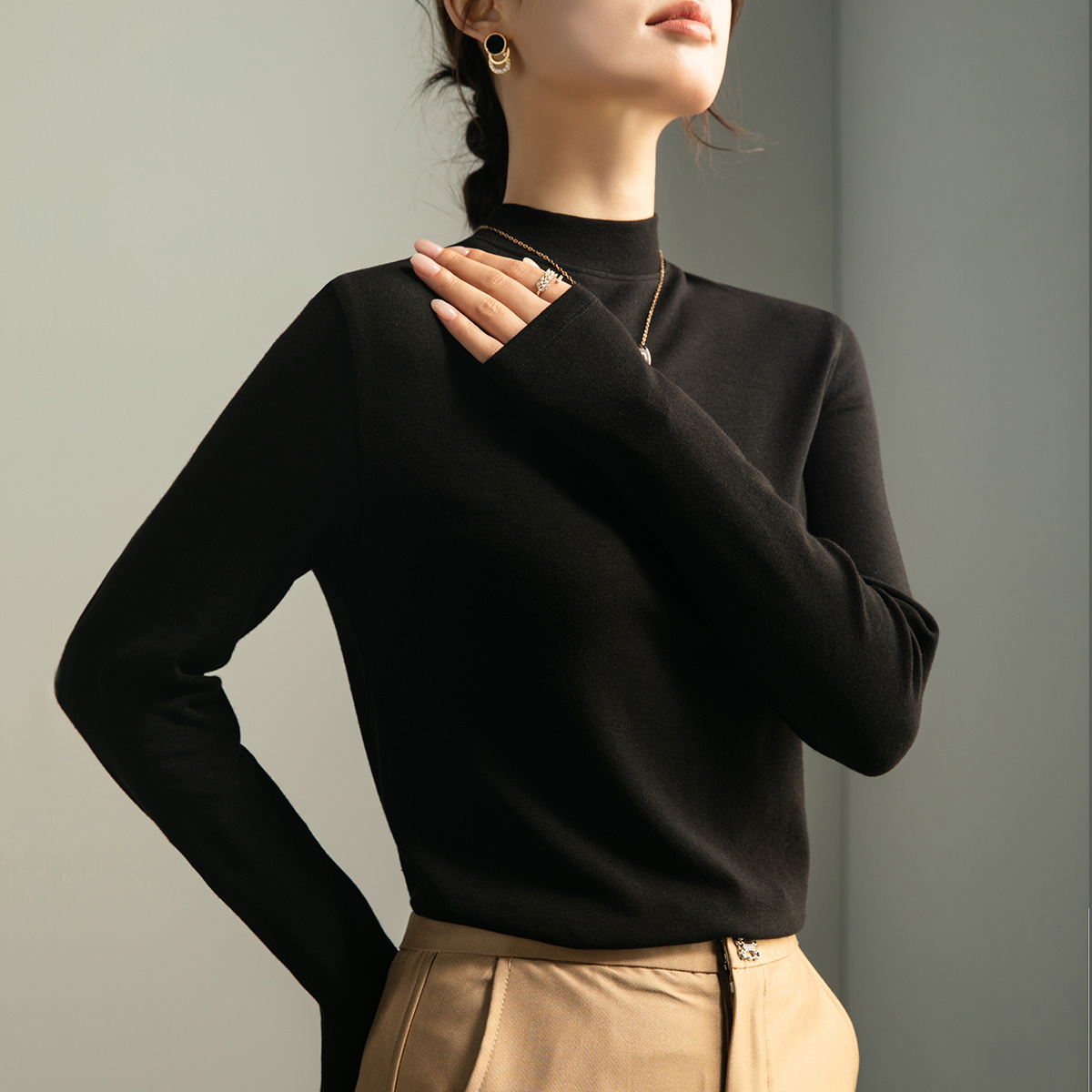 검은색