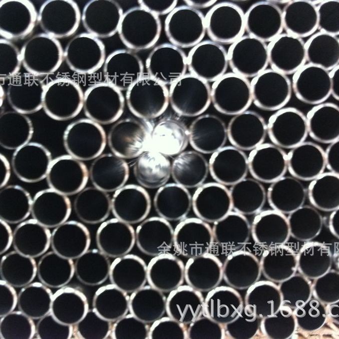 供应304薄壁精密不锈钢圆管 内外精拉不锈钢焊管10*0.2