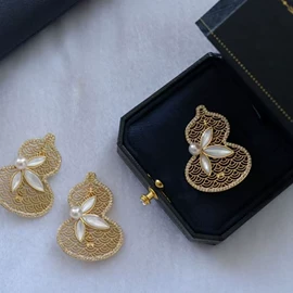 天然珍珠项饰;天然珍珠耳饰;天然珍珠手饰