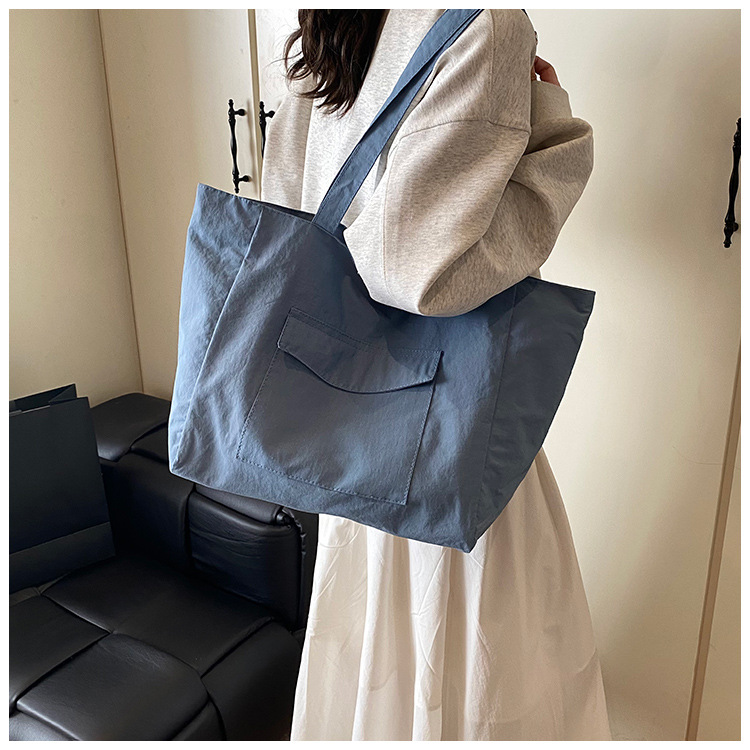 Cross-border laid-back style nylon bag for women 2025 new casual large-capacity shopping handbag, simple and lightweight single-shoulder bag undefined