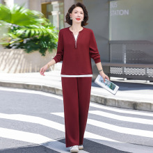 春秋款中年妈妈装卫衣2025新款宽松显瘦中年女装休闲运动套装减龄