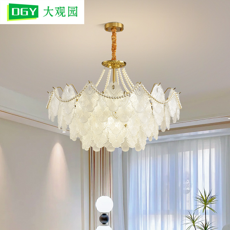 Lámpara de la sala de estar lujosa francesa lámpara de cristal de viento crema dormitorio comedor moderno y simple lámpara de la sala de estar doméstica 413L