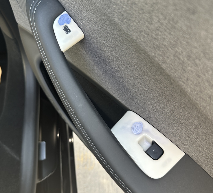 Suitable for Tesla's 25 Model Y Updated Versions: Center Control Panel, Glass Panel, Rear Anti-Kick Protection, Steering Wheel