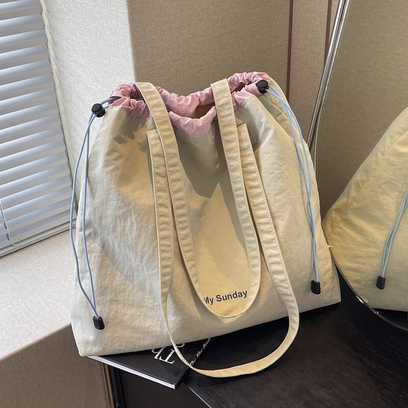 Casual Student Class Canvas Bag Women's 2025 New Summer Large Capacity Versatile Shoulder Bag Commuter Tote Bag Casual Student Class Canvas Bag Women's 2025 New Summer Large Capacity Versatile Shoulder Bag Commuter Tote Bag