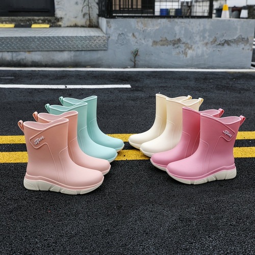 Cross-border fashionable rain boots for women, mid-calf rain boots, thick-soled non-slip outer rubber shoes, waterproof outdoor fishing car wash water shoes for women