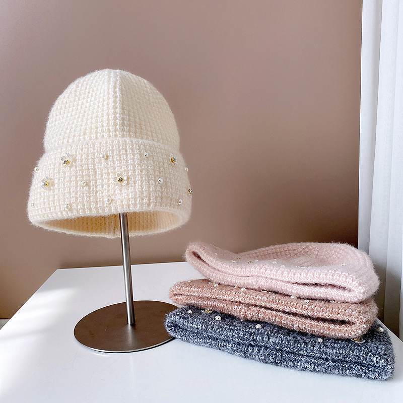 Women's Simple Style Flower Eaveless Wool Cap display picture 2