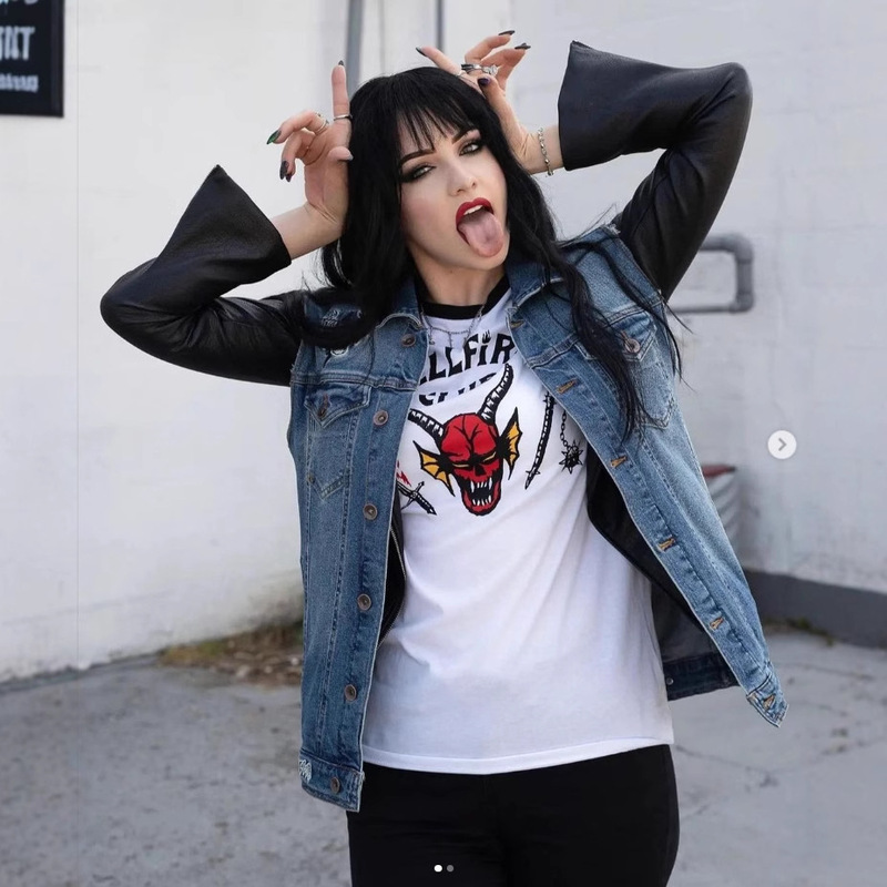 Hellfire Club T-Shirt Women Street Hip Hop Harajuku Printed T-Shirt Summer Super Popular Top T-Shirt