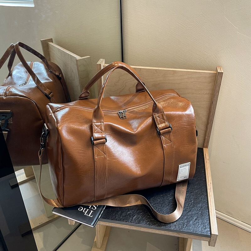 Sports and Fitness Bag for Outdoor Activities, Dry and Wet Separation Handbag, Leather Luggage Bag, Women's Travel Bag, Travel Bag with Dry and Wet Separation