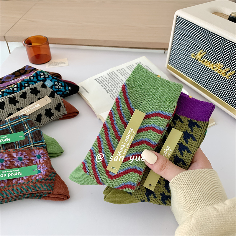 Retro Japanese summer thin autumn socks for students