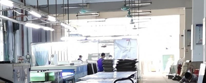 写真纸粘玻璃uv胶操作流程