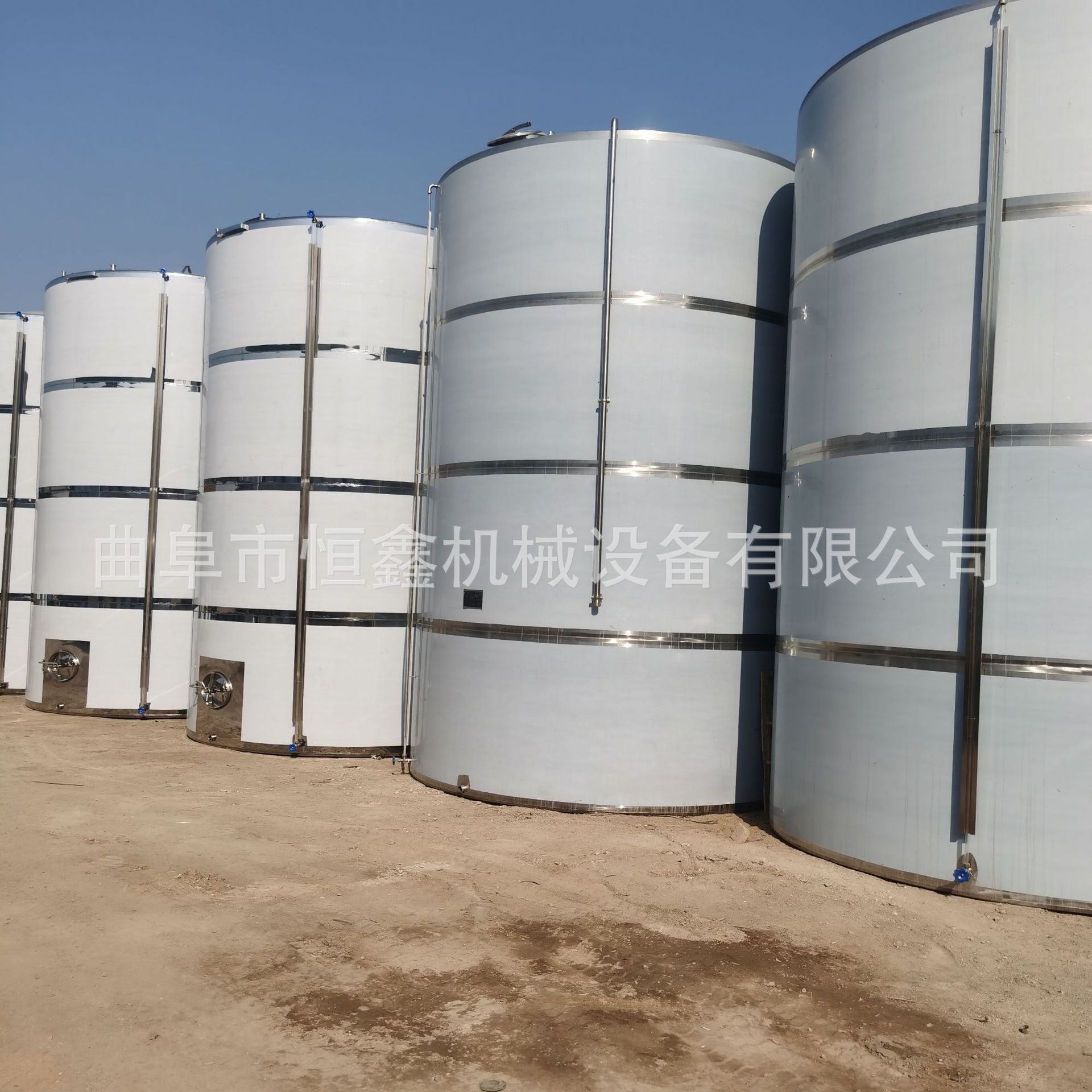 恒鑫大型不锈钢酒罐1-100吨白酒储存罐批量制作双层保温罐 酒容器