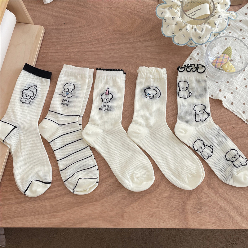 IOULOR new cute birthday puppy mid-calf length socks female original cartoon drinking dog socks ins trendy socks