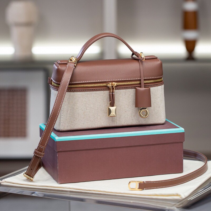 Lp Lunch Box Bag Canvas Box Bag Accessible Luxury High-End Linen and Cowhide Shoulder Crossbody Bag Commuter Handbag for Women Lp Lunch Box Bag Canvas Box Bag Accessible Luxury High-End Linen and Cowhide Shoulder Crossbody Bag Commuter Handbag for Women