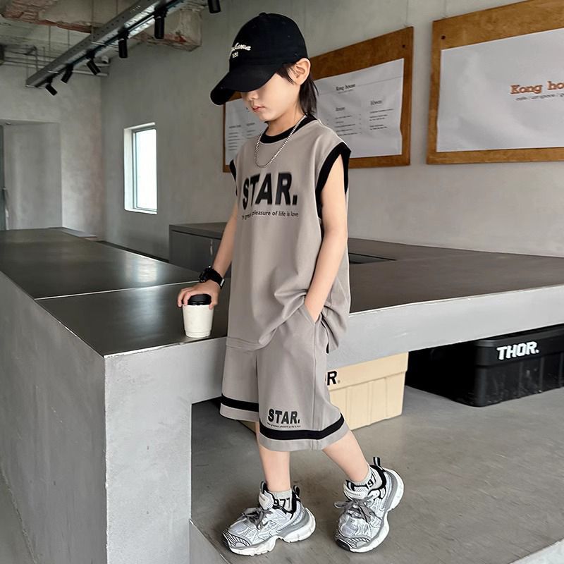 Children's Clothing Boys' Sports Sleeveless Suit Summer 2025 New Boys' Medium and Large Children's Vest Basketball Sportswear Suit