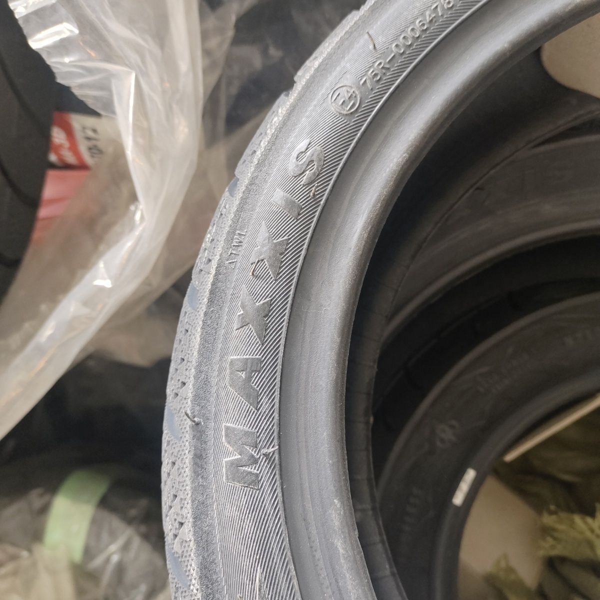 加厚3.00-10 90/100/110/120/130/70-12-10-13真空胎新款热熔耐磨