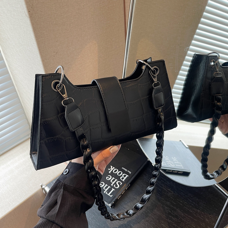 Underarm Women's Bag Crocodile Pattern Retro Underarm Bag Niche Design Texture Western Style Single Shoulder Black Baguette Bag Wholesale Underarm Women's Bag Crocodile Pattern Retro Underarm Bag Niche Design Texture Western Style Single Shoulder Black Baguette Bag Wholesale