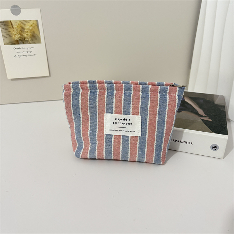 면과 린넨 블루와 핑크 스트라이프 립스틱 가방