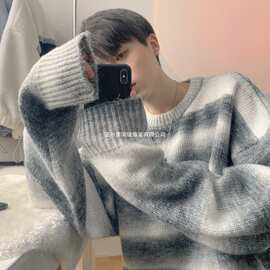 渐变色条纹圆领毛衣男秋冬季韩系宽松慵懒风针织衫潮牌冬款外套