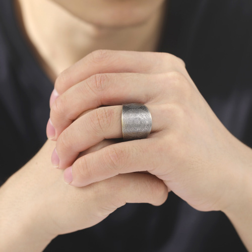 Men's trendy retro wide ring, personalized, simple and best-selling copper seven-pointed star magic circle open ring manufacturer wholesale