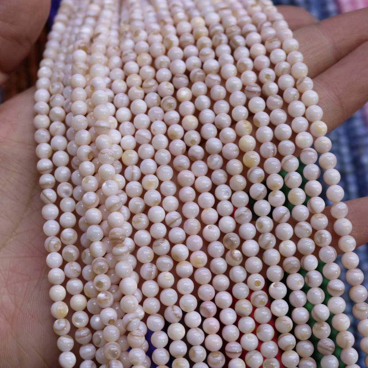 Conchas de agua dulce naturales cuentas mixtas de color 4mm color monocromático bolas perlas sueltas diy joyería accesorios joyería al por mayor image 25