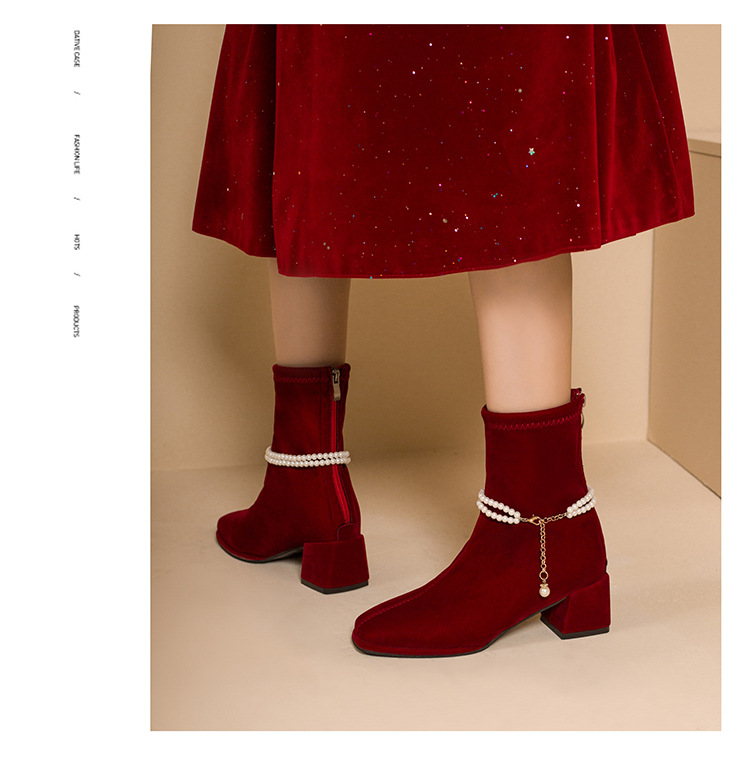 Elegant Women's Suede Mid Heel Square Toe Boots For Wedding_voghion.com