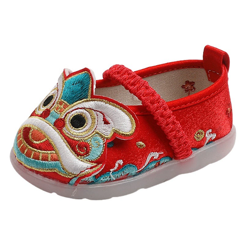Обувь с вышивкой Hanfu, обувь для девочек с головой тигра, Тканевая обувь в этническом стиле, старинный костюм, обувь с вышивкой, детская танцевальная обувь с говяжьей подошвой, детская обувь