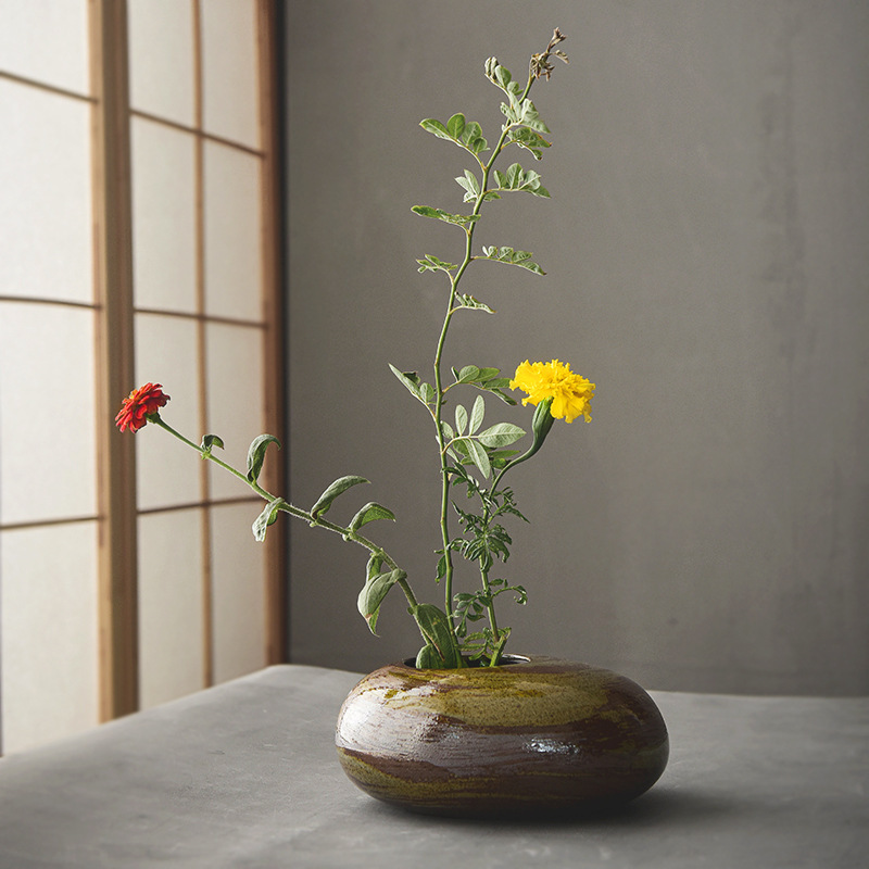 Japanese Stoneware Chinese Vase Handmade Homestay Hotel Hydroponic Flower Creative Dried Flower Retro Home Decoration Japanese Stoneware Chinese Vase Handmade Homestay Hotel Hydroponic Flower Creative Dried Flower Retro Home Decoration