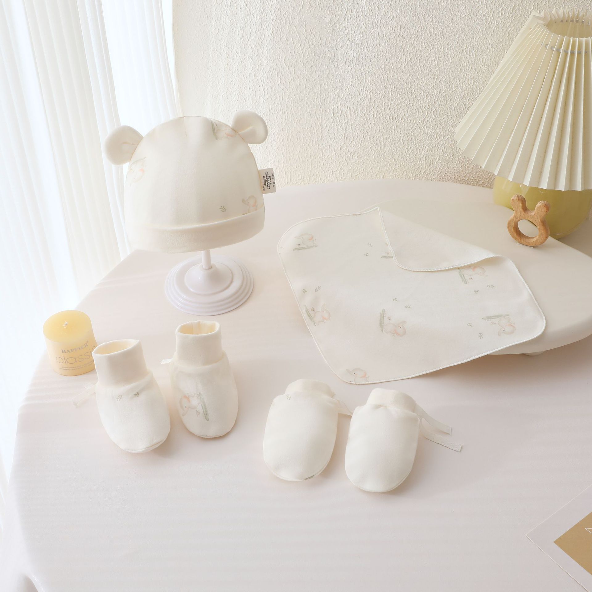 Newborn 0-3 Months Boneless Type a Double-Layer Fetal Cap Four-Piece Set Gloves Socks Pure Cotton Nursing Handkerchief Baby Supplies