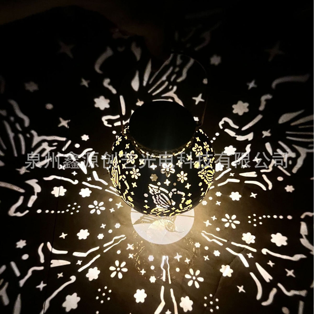 공장 직접 판매 아마존 뜨거운 태양 조명 야외 방수 공 모방 천사 잔디 정원 조명